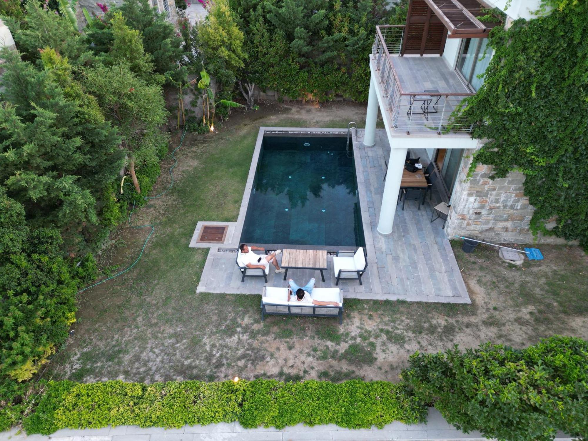 Loya Bitez'de Ultra Luex Deneyim Villa *